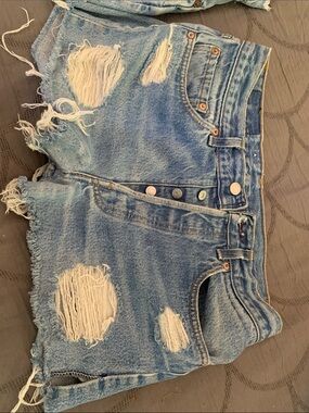 Levi’s 501 Distressed High-Rise Denim Cutoff Shorts - Light Blue